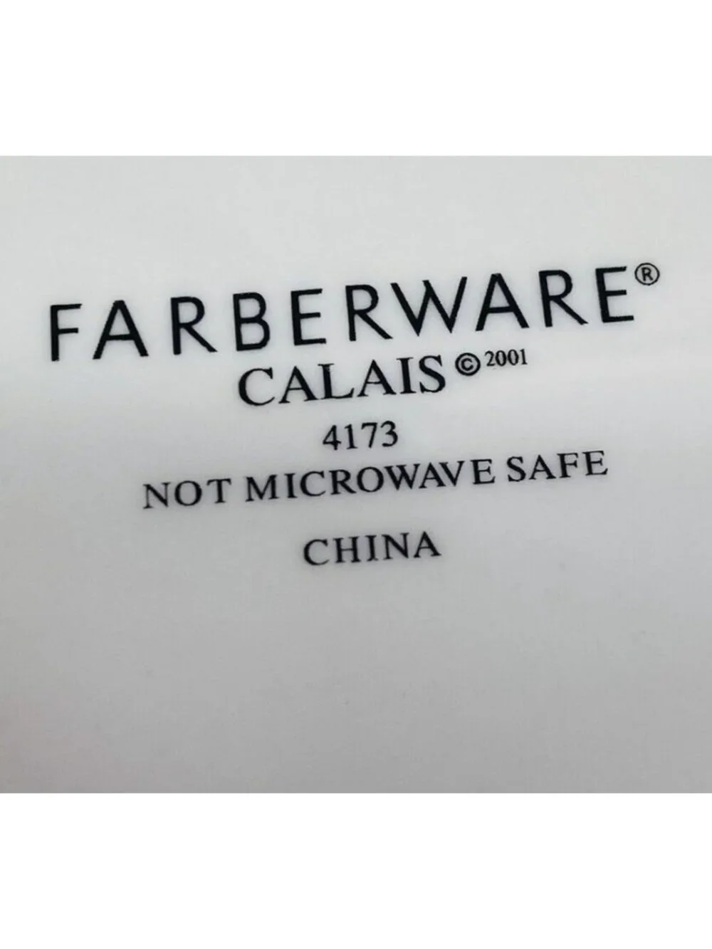 Farberware CALAIS 4173 Embossed Scroll Rope Leaf Gold Trim Rim 9.5